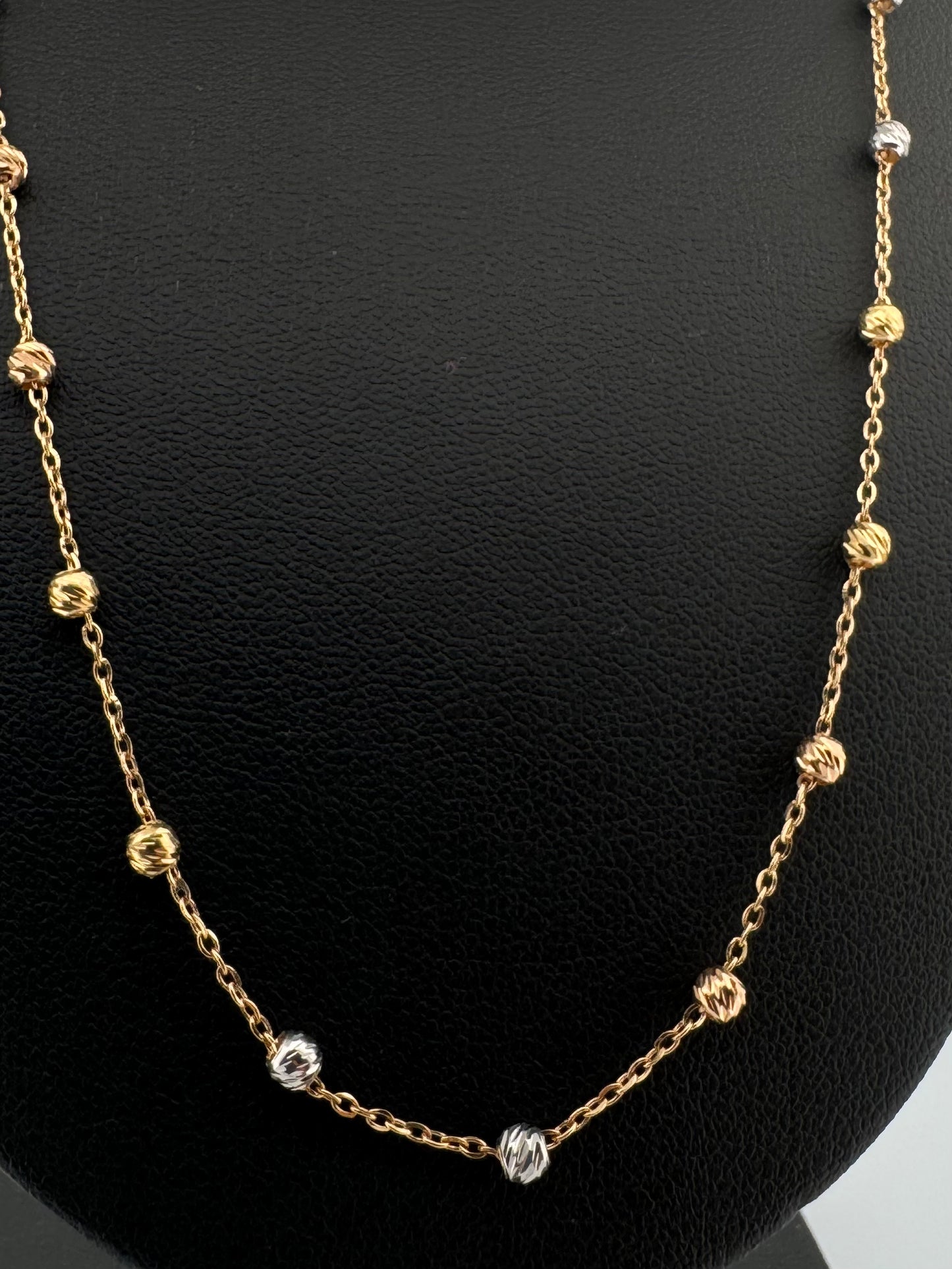 Halskette Gelbgold, Weissgold & Rosegold 18k - Morvaridha-ye Tala (Perlen aus Gold)