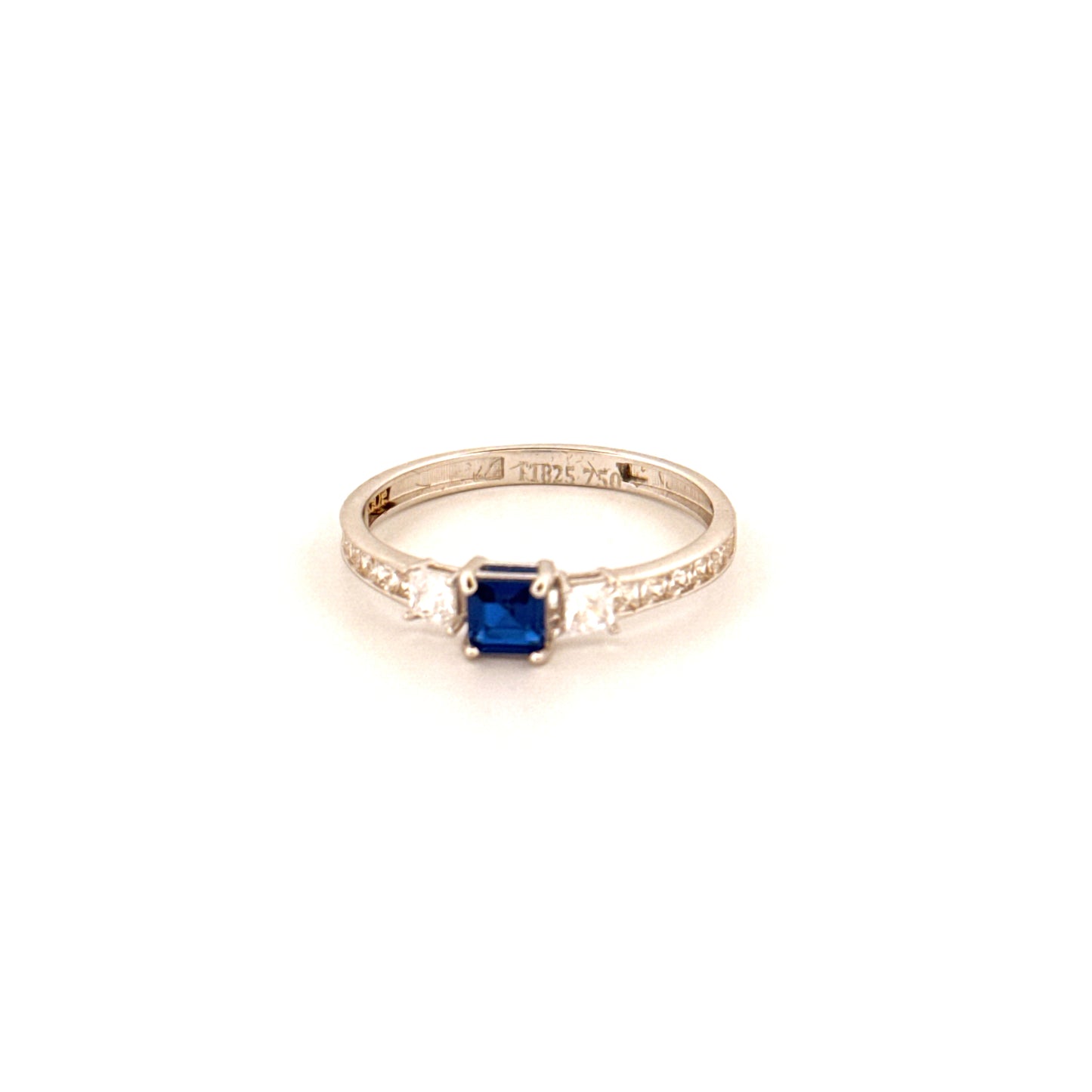 Ring Weissgold 18k - Darya (Meer)