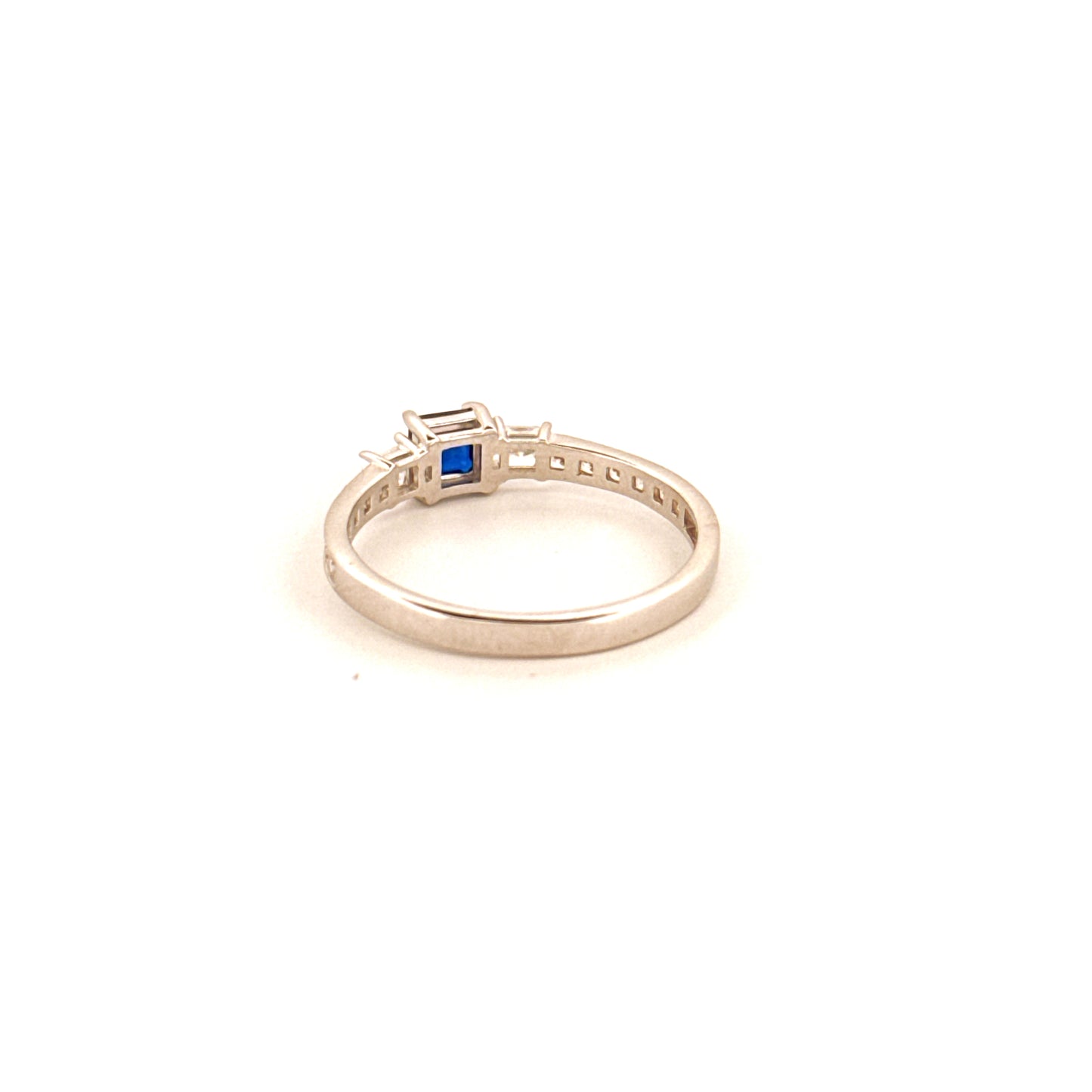 Ring Weissgold 18k - Darya (Meer)