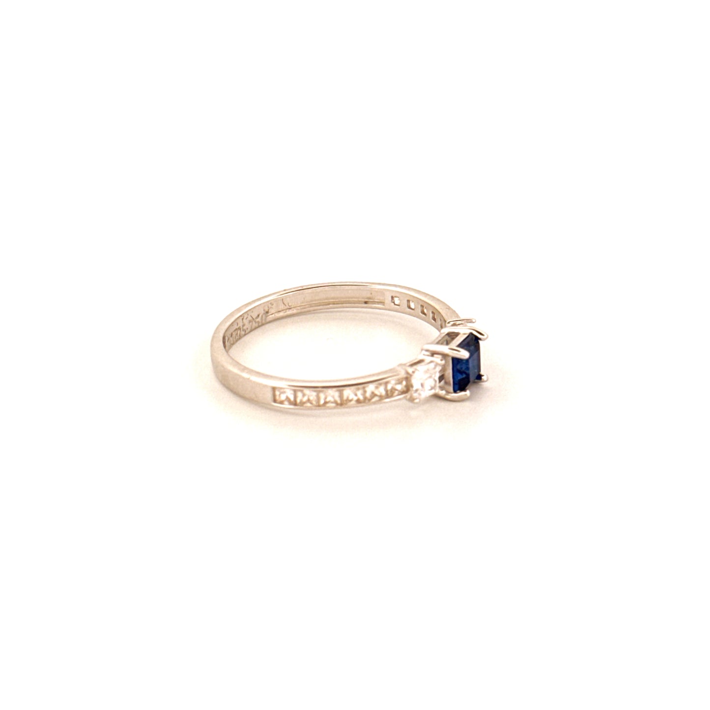 Ring Weissgold 18k - Darya (Meer)