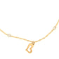 Detailansicht: Herzanhänger in 18k Gold an feiner Kette mit Kugeln – freigestellt.